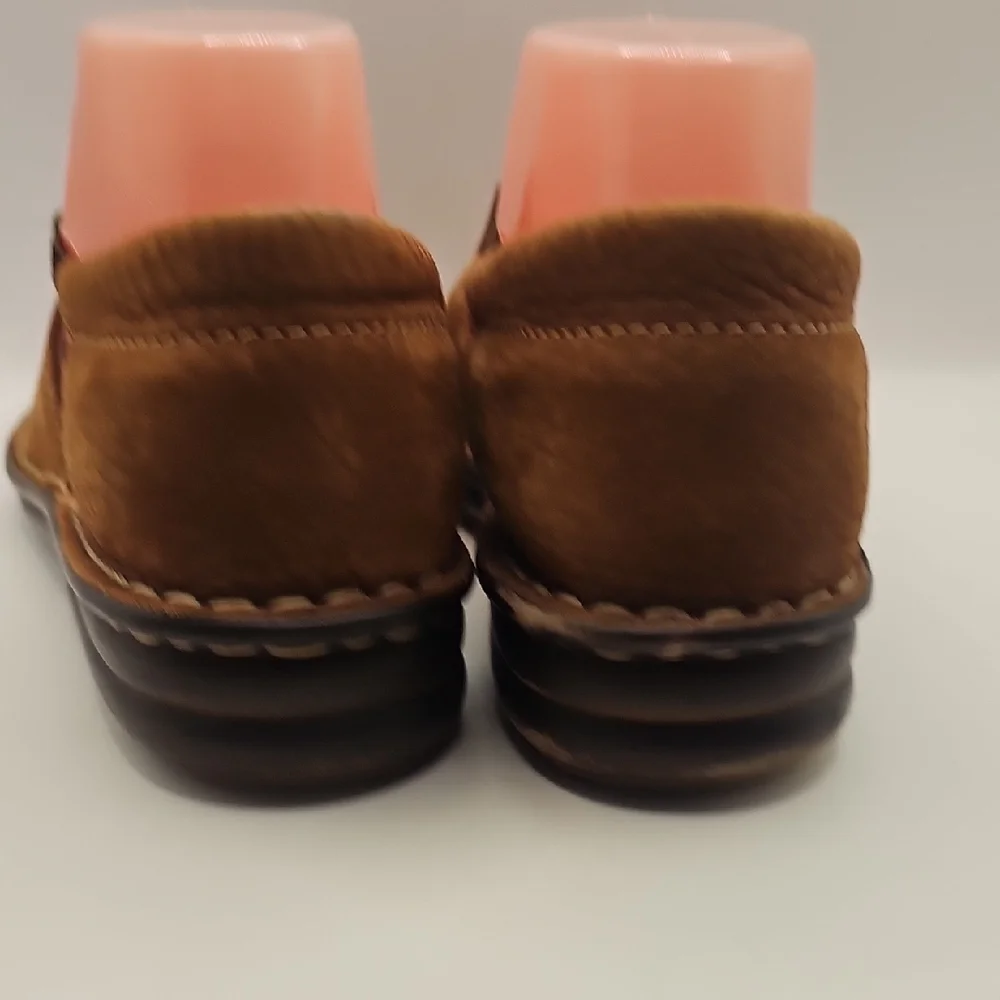 Born Women Brown Leather  Open Toe Sandals Size 9D